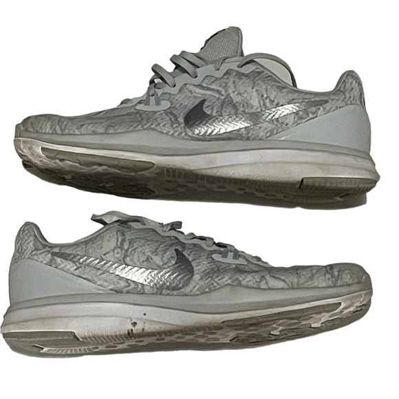 NIKE - Women’s Runners - Picture 2 of 5